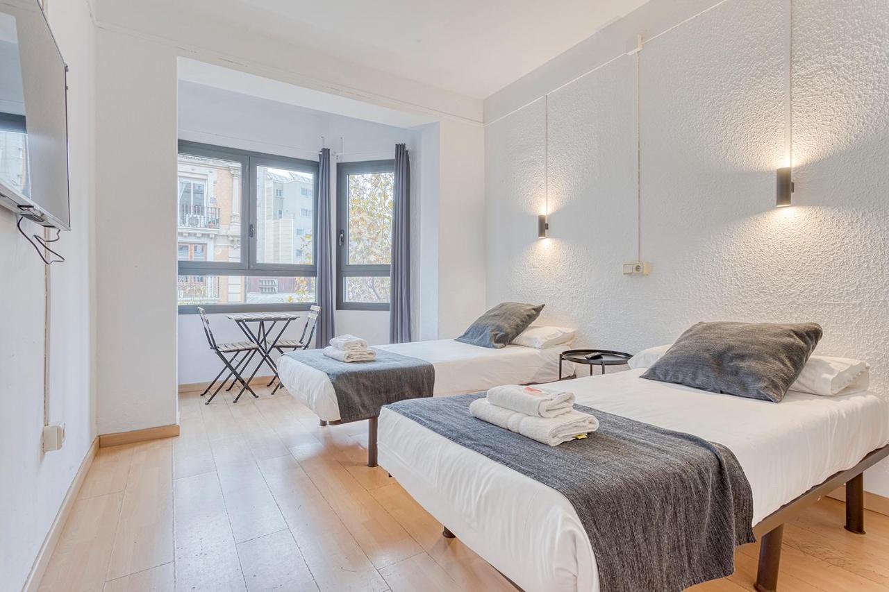 Bedmates Barcellona